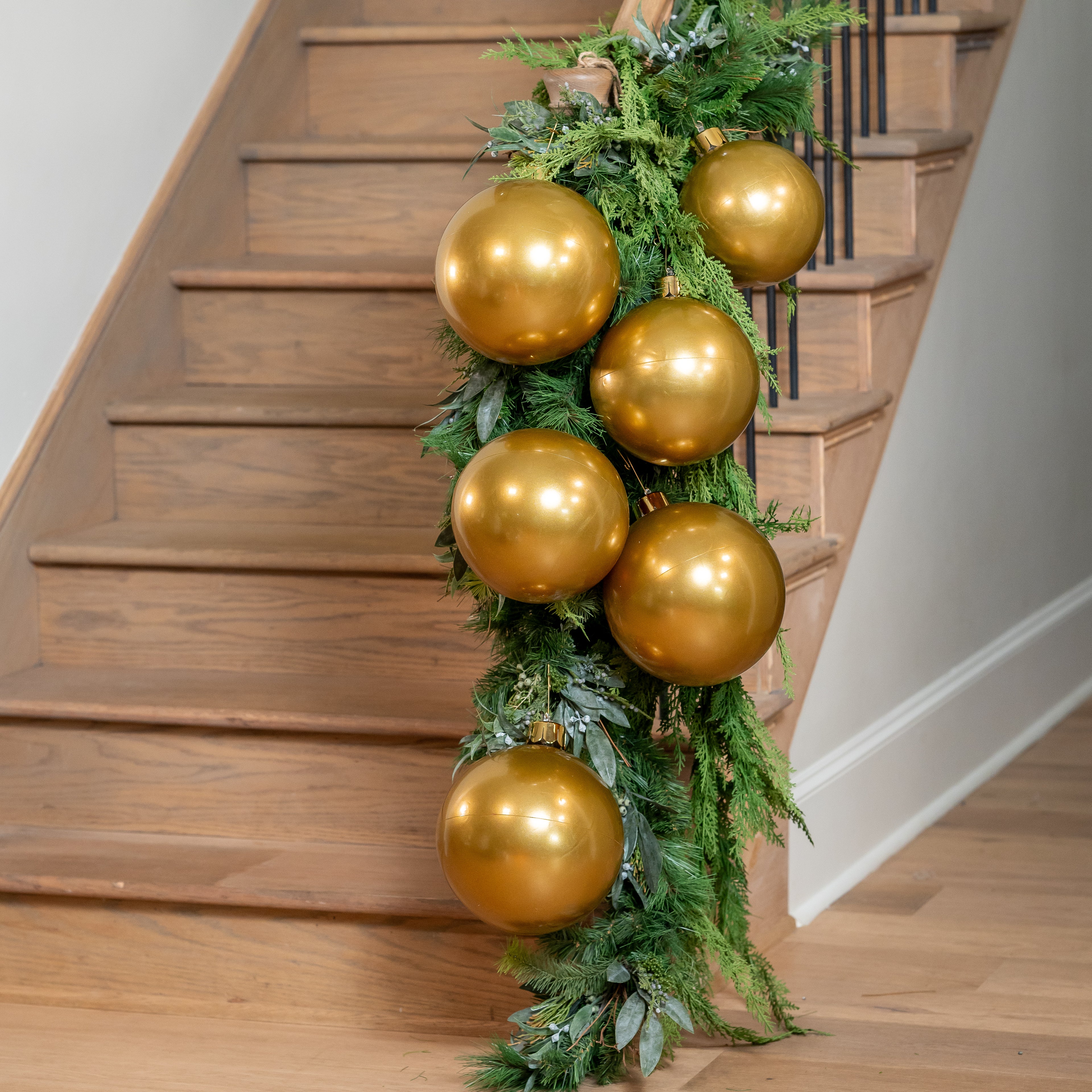 8" Mini Trio inflatable Christmas ornament