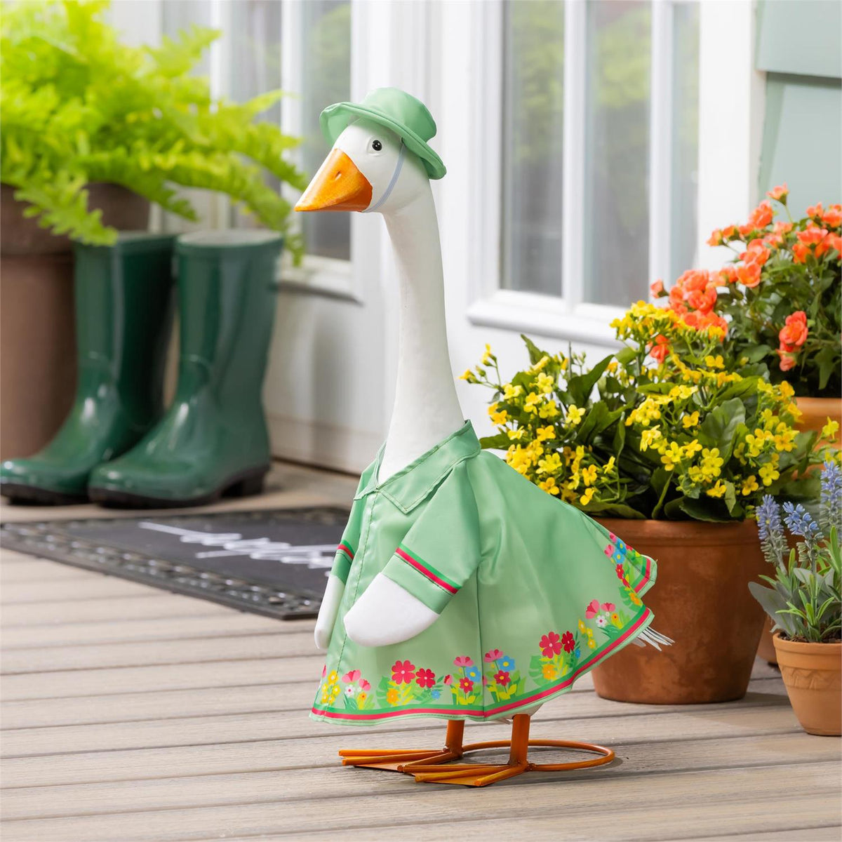 Mint Garden - Porch Goose Outfit