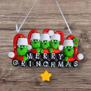 Grinch Family Ornament